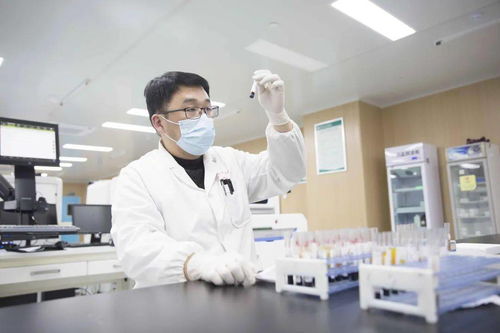 让认真细致成为每项检验的灵魂——记总院检验科副主任朱峰